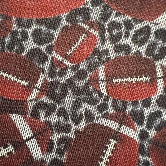 Game Day Mesh Top Medium - Picture 5 of 5